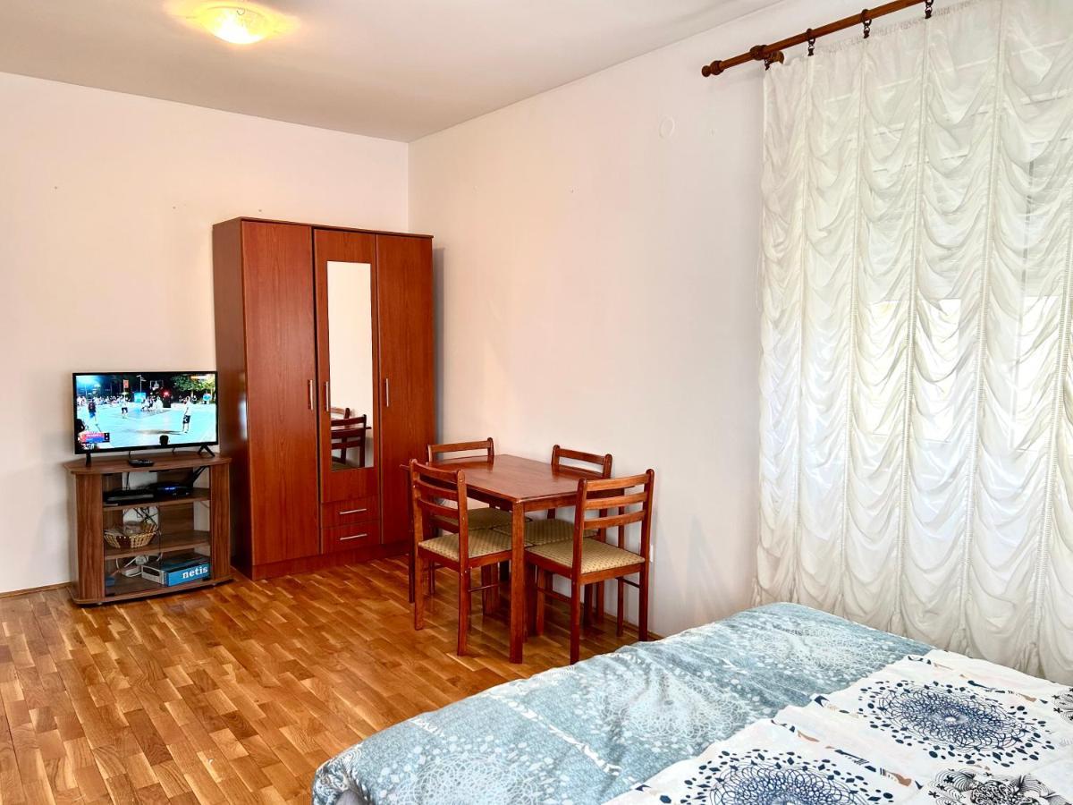 Apartman Stex Podgorica Eksteriør billede