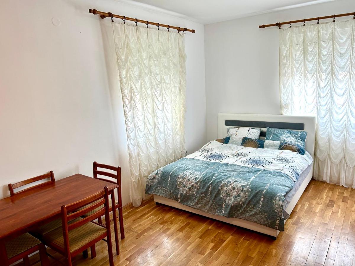 Apartman Stex Podgorica Eksteriør billede