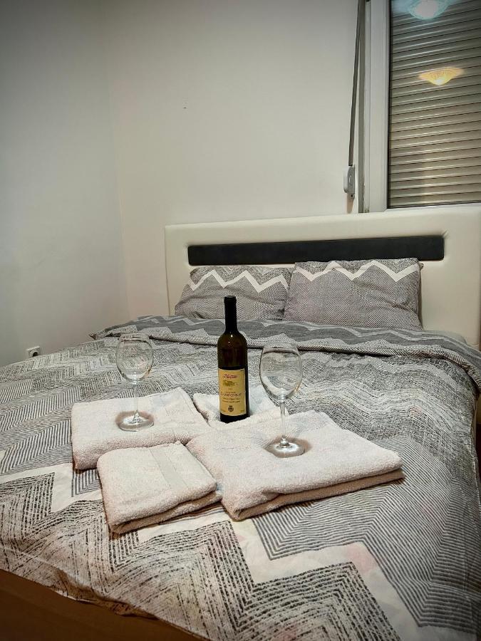 Apartman Stex Podgorica Eksteriør billede